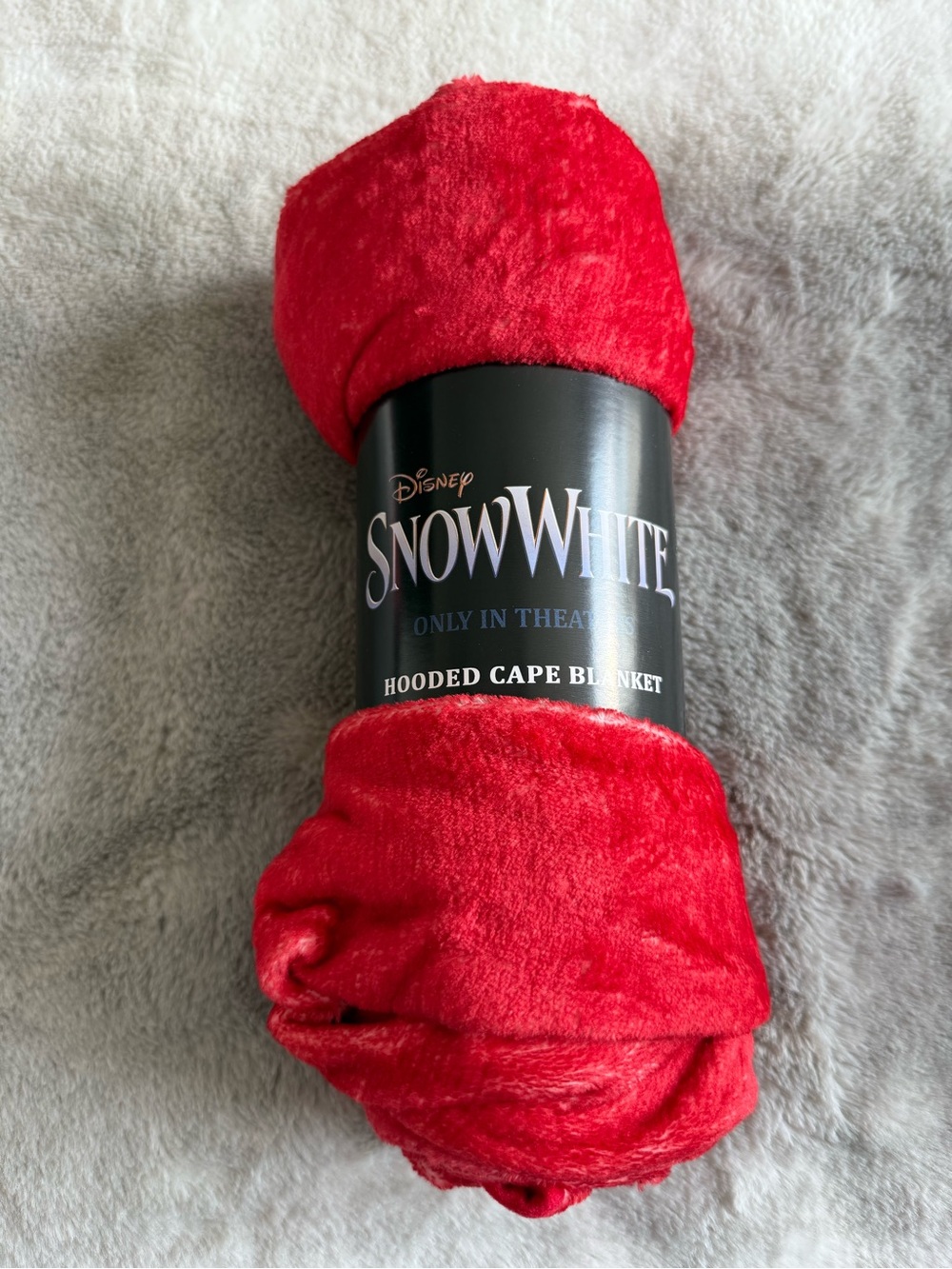 Disney Snow White Plush Red Hooded Blanket NWT